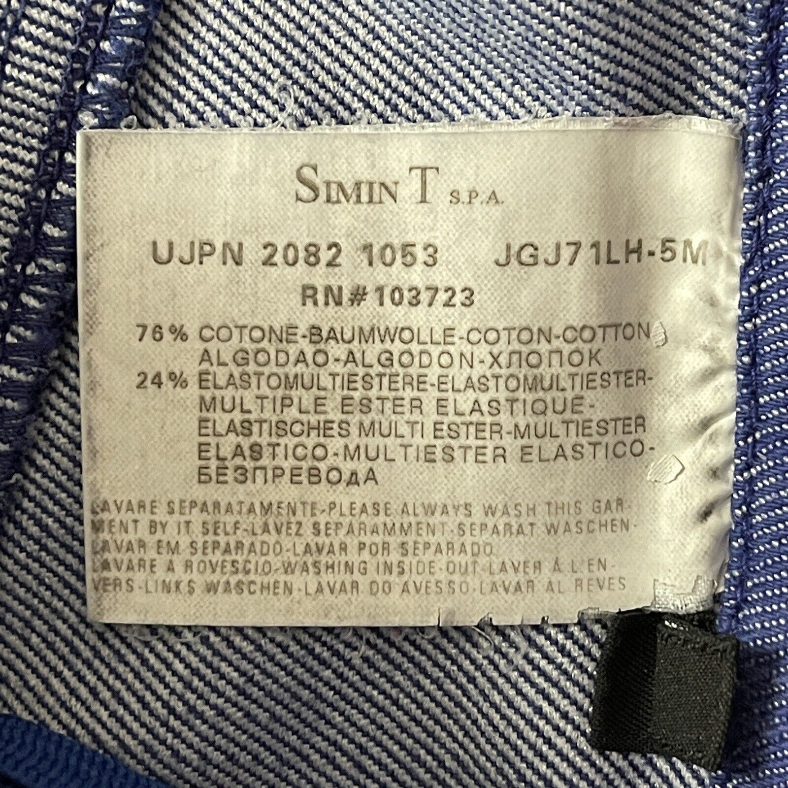 Foto 15 di 16