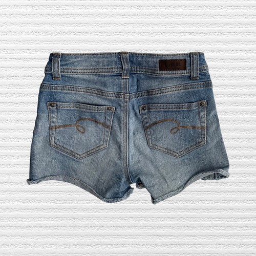 Justice Girls Distressed Cut-Off Jeans Shorts Faded Blue Denim Size 12S - Picture 2 of 11