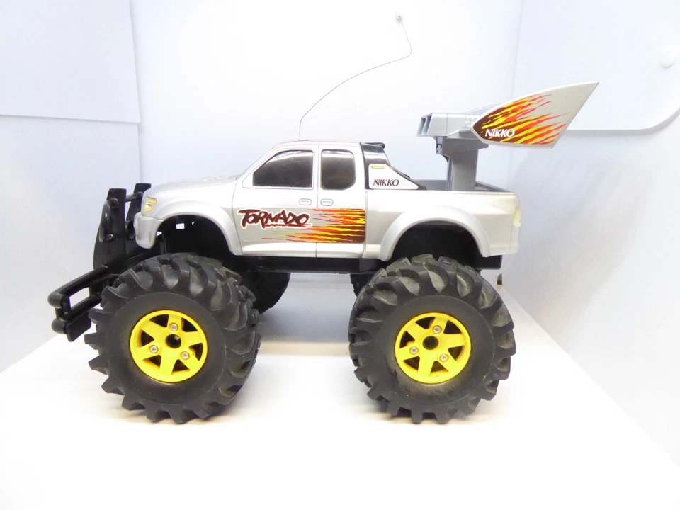 NIKKO - TORNADO - BUGGY - PICK UP - 40 Mhz - RADIO COMMANDEE / RC -  RDC 180103 - Photo 2/4