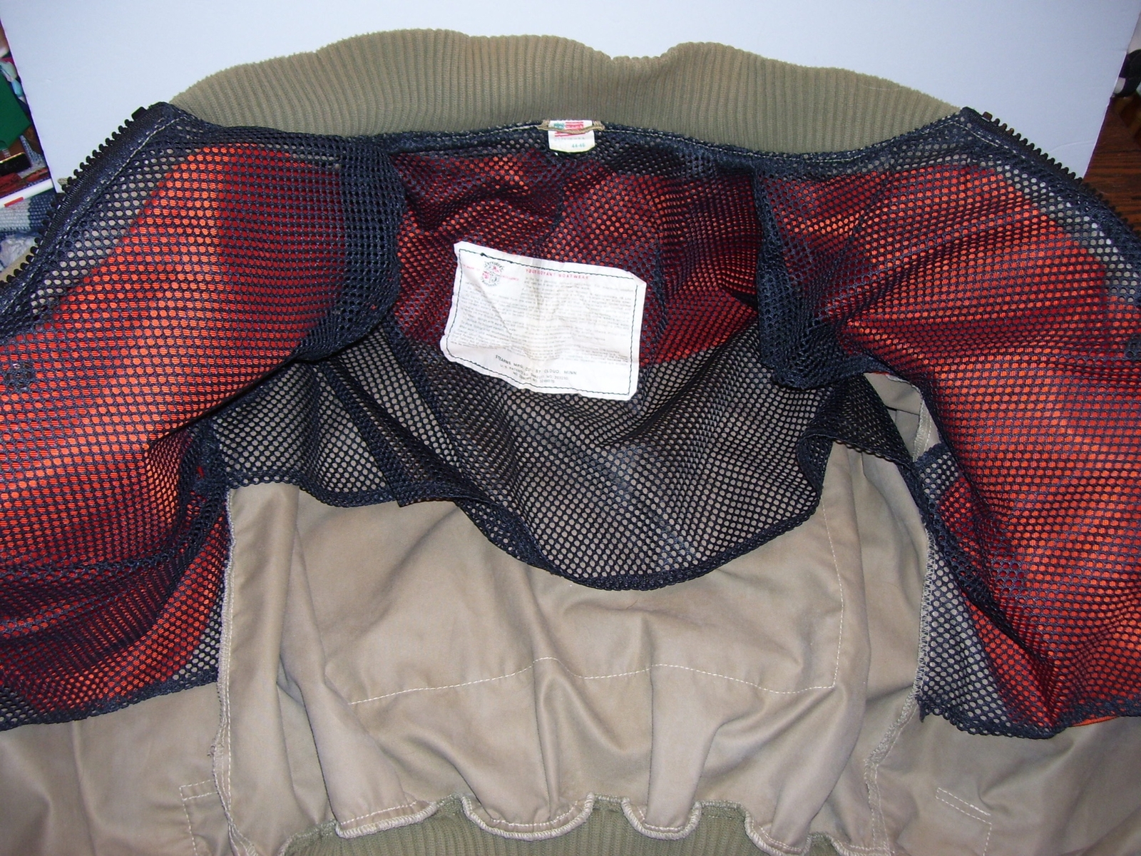 Picture 4 of 8