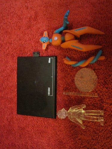 2 Pokemon Figuren-Set:Ash+Deoxys, 10th Anniversary,Scale 1:30, Yujin,Zukan,Tomy - Bild 7 von 9