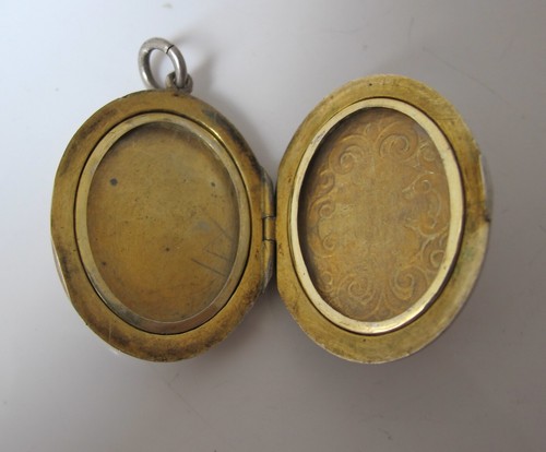 Stunning Antique Austro-Hungarian silver and gem set locket c 1900 - Picture 8 of 9