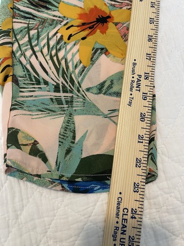 Mono Corto Sin Tirantes Multicolor Estampado Tropical Cinturón Resort Talla S Oso Dance - Imagen 17 de 20