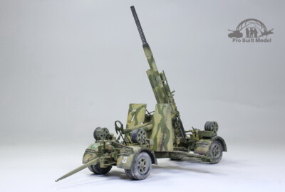 88mm ガンファンク　36/37 Amazon.com: Tamiya Models German 88mm Gun Flak 36.37 Model