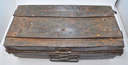 Antique Iron Storage Trunk Box Original Old Hand Crafted Engraved - Picture 9 of 10