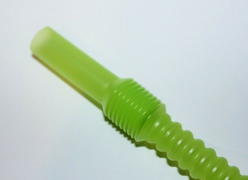 Tupperware 10 Whistle Straws 11" Long Verde Green Reusable Bendable Expandable - Picture 2 of 2