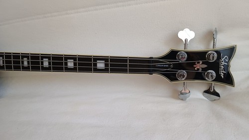 Schecter Corsair semi acoustic bass in metallic gold - Picture 5 of 10