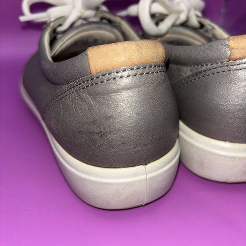 ZAPATILLAS DEPORTIVAS ECCO SOFT 7 GRIS CUERO ZAPATOS CÓMODOS PARA CAMINAR EE. UU. MUJER TALLA 6 (0472) - Imagen 13 de 20