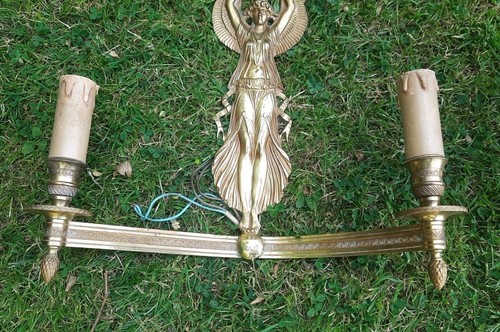 SUPERBE GRANDE PAIRE D'APPLIQUES CARYATIDES AILÉES STYLE EMPIRE EN BRONZE - Imagen 11 de 21
