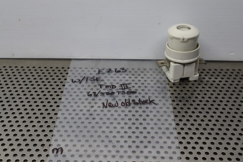 EZ63 Fuse Base W/ TSE TMD III 63/500TS50 Fuse New Old Stock See All Pictures - Picture 1 of 20