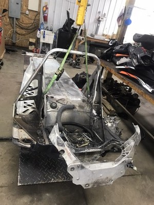 11 Arctic Cat F8 F800 LXR EFI frame chassis tunnel 