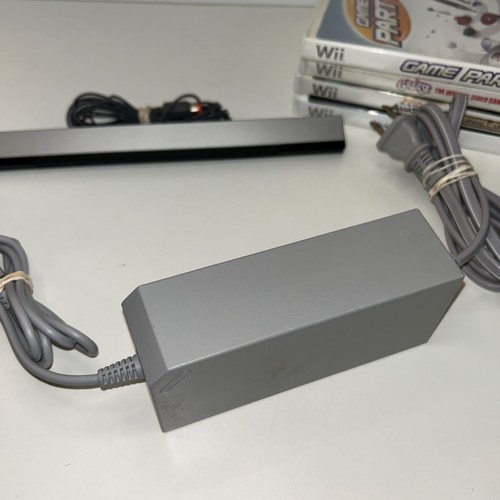 Pacchetto console videogiochi Nintendo Wii RVL-001 (USA) - bianca - testata - con 4 giochi - Foto 10 di 14