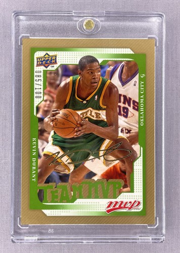 Kevin Durant 2008-09 UD Team MVP Gold Script Card #197 ~/100 - Imagen 2 de 7