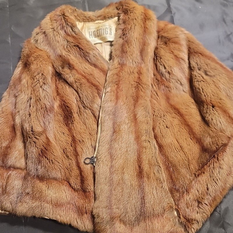 Hagins Women’s Brown Short Fur Coat Satin Lined Hook & Eye Closure Long Sleeve