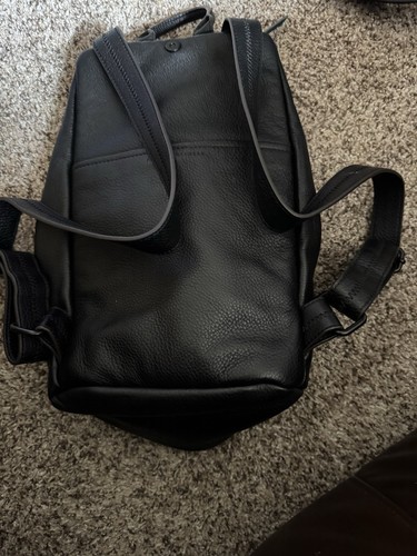 Aimee Kestenberg Tamitha Rucksack | schwarzes Leder-schwarze Hardware | Einzelhandel 228 $ - Bild 8 von 19