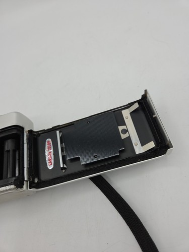 Konica C35 Compact Film Camera with Hexanon F=38mm - Automatic Vintage Retro  - Picture 11 of 13