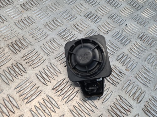 AUDI A3 8V 2017 ANTI THEFT ALARM SIREN HORN SIGNAL 5Q0951605A #2K - Picture 1 of 10