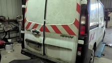 Porte arrière et accessoires Renault TRAFIC