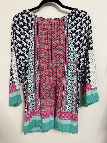 Crown & Ivy Women's Blouse Boho Elephant Print Hippie 3/4 Sleeve Pink Blue 2X - Picture 2 of 10