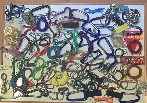 Huge Lot Carabiner Clips Advertising Promo Collectible New & Used Keychain Ring - Picture 4 of 7
