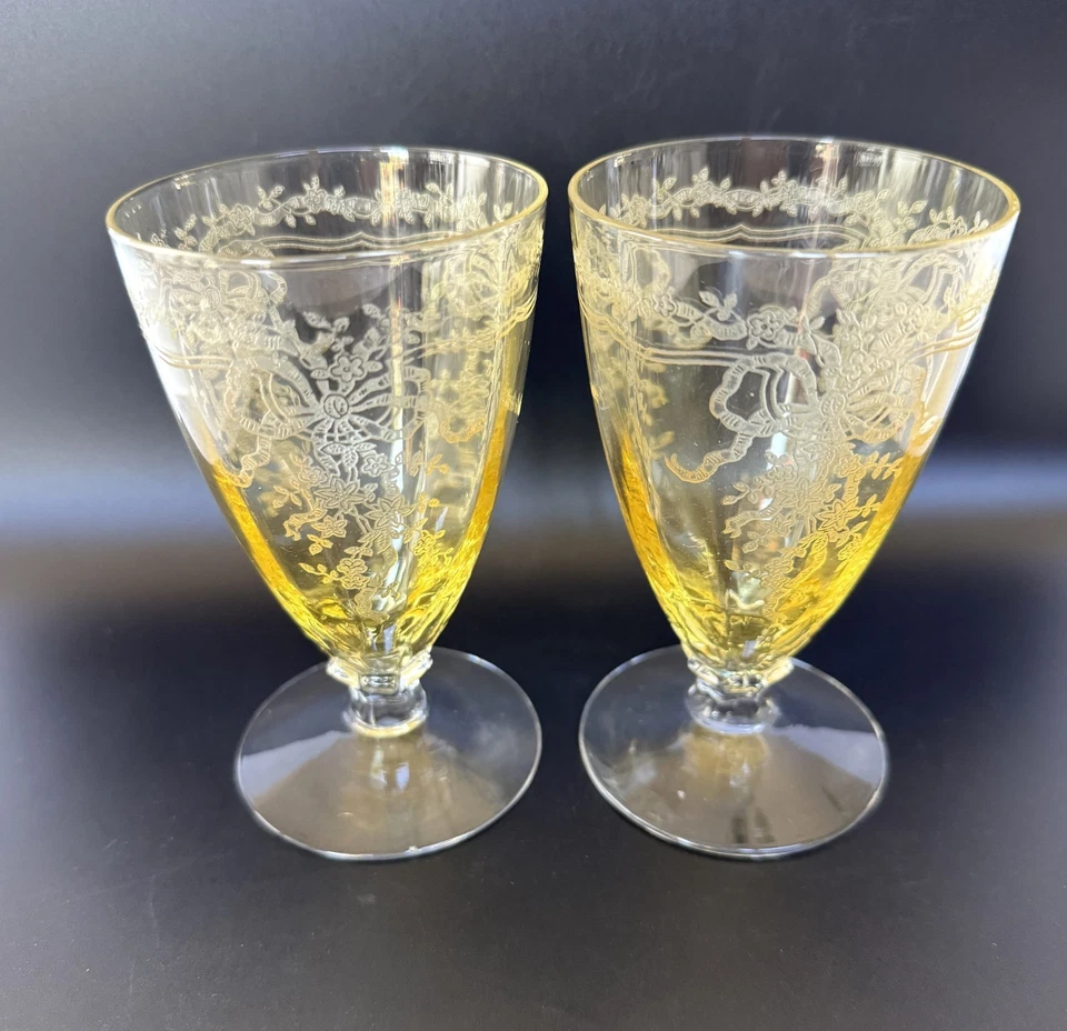A Pair  of Fostoria June Topaz Yellow Juice / Iced tea glasses 5 oz Footed - Image 4 of 4