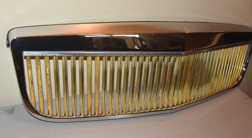 2000 – 2005 Cadillac Deville E&G Classics Grill Chrome & Gold - Picture 3 of 14