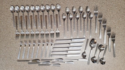 57-teiliges Vintage Rogers Co. Stanley Roberts Edelstahl Besteck Viotti Muster - Bild 2 von 12