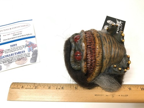 CRITTERS MOVIE PROP REPLICA RARA PUPAZZO COLORE PERSONALIZZATO MINI STUDI ZOMBIE RAGING - Foto 5 di 8