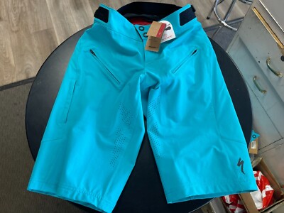 SPECIALIZED ANDORRA PRO SHORT WOMAN AQA LG 64220-4004