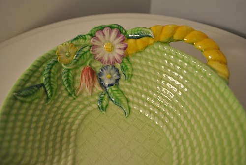 Carlton Ware 'Basket' weave bowl- Vintage ceramic- Art Deco floral Decorative GC - Picture 3 of 5