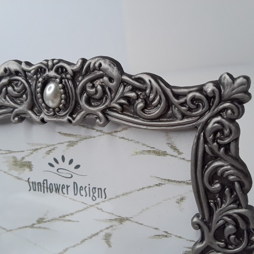 3.5x3.5 Photo Frame Silver Metal Sunflower Designs - Picture 7 of 9