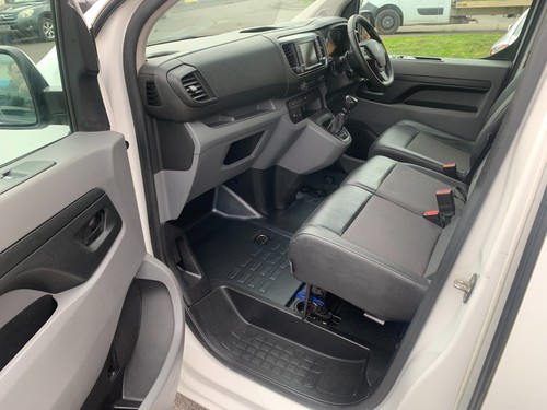 CITROEN DISPATCH 1400 2.0 BLUEHDI 120 ENTERPRISE PANEL VAN 2019 69 S/NAV NO VAT! - Picture 6 of 16