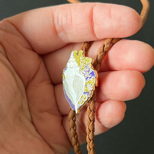 Heart Shape Enamel White Conch Bolo Tie Western PU Leather Rope Wedding Necklace - Foto 7 di 9