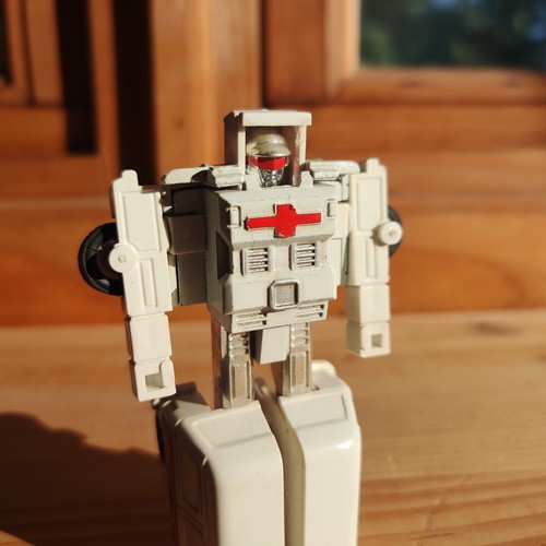 Vintage Machine Robo MR-15 Gobots REST-Q Ambulance Transform Figur 1983 - Bild 10 von 14