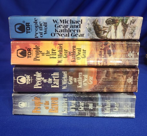 Lot of 4 ~ Prehistoric North America by Gear & Gear, Books 1-3 + 12, TOR, VG - Foto 1 di 4