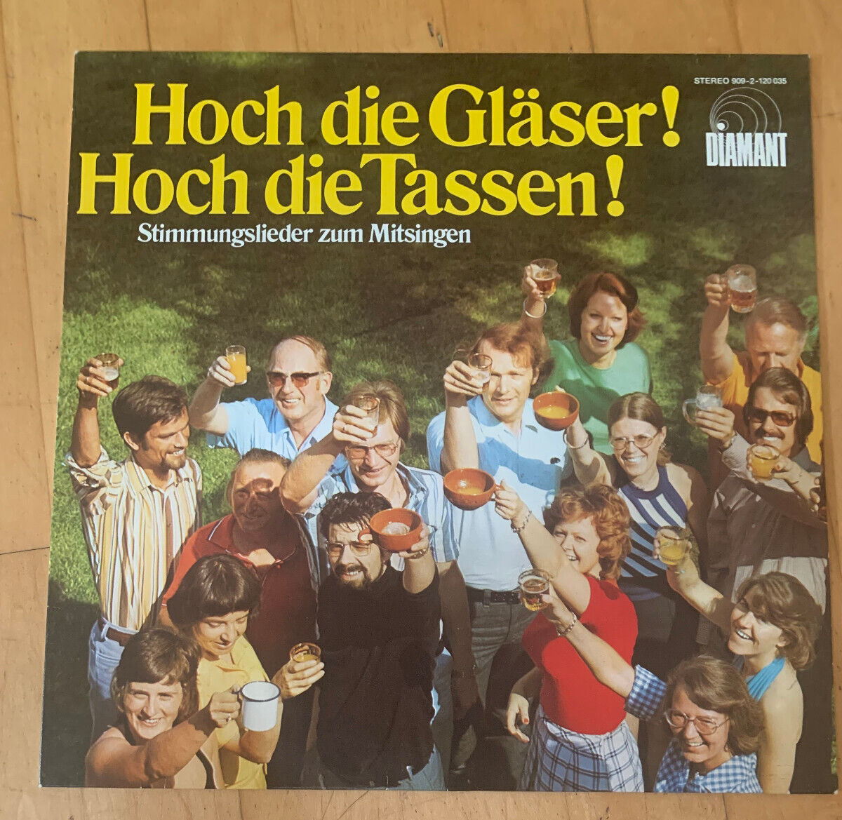 Bild 1 von 2