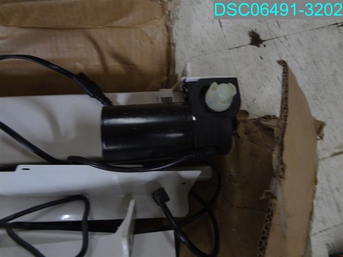 FLEXISPOT ELECTRIC HEIGHT ADJUSTABLE STANDING DESK FRAME 810054075974 - Picture 5 of 11