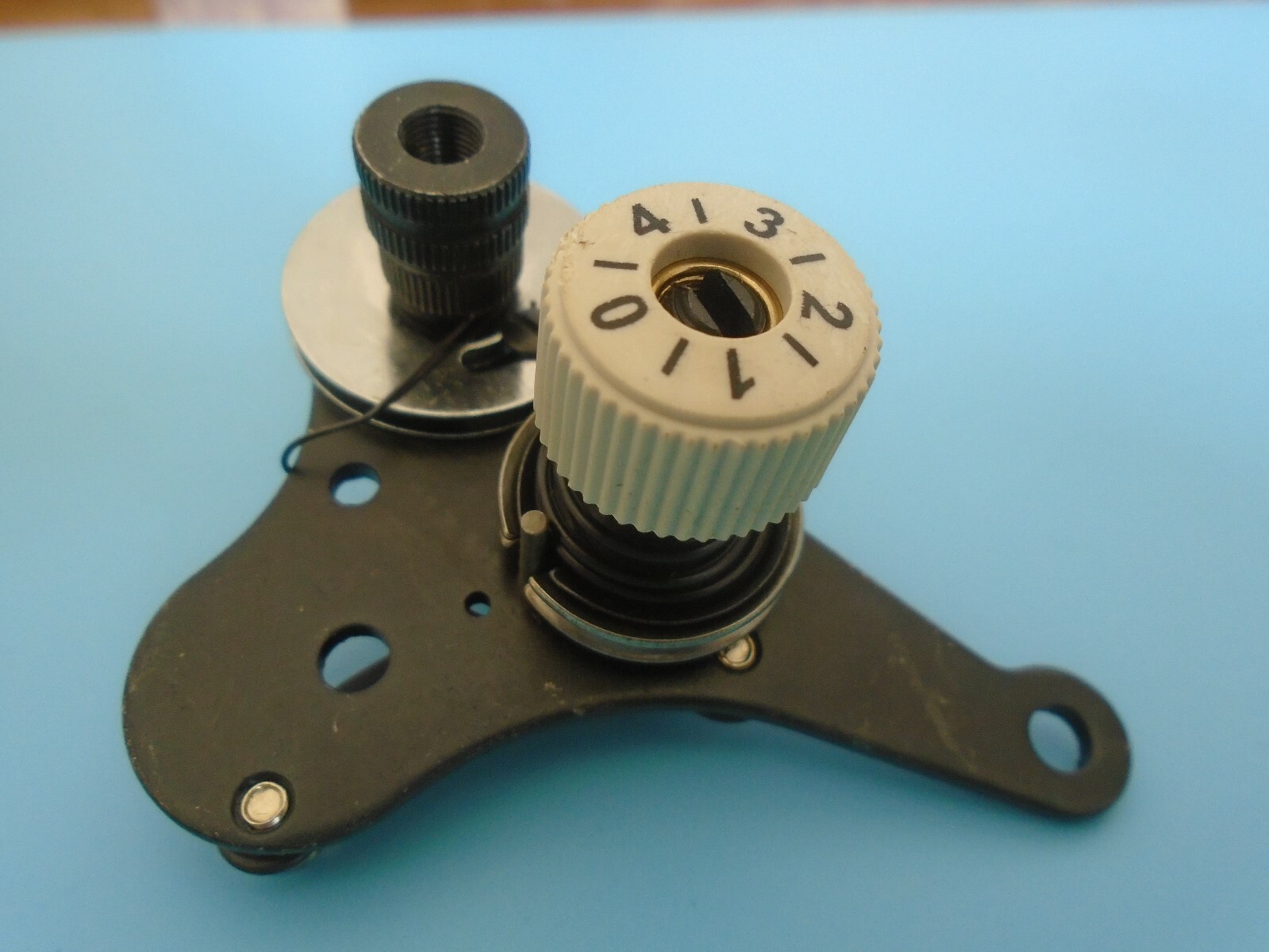 Ressort De Tension RÉF. L102451 Pour JOHN DEERE