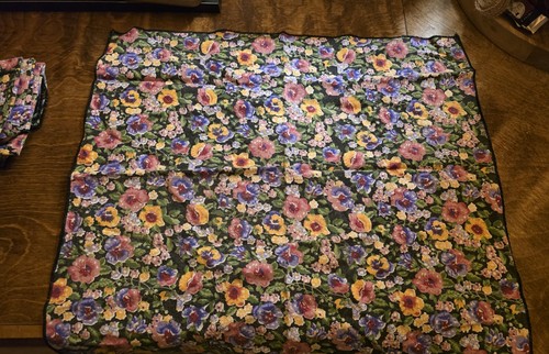 6 Stoffservietten mit Blumenmuster Retro/Vintage  - Bild 2 von 2