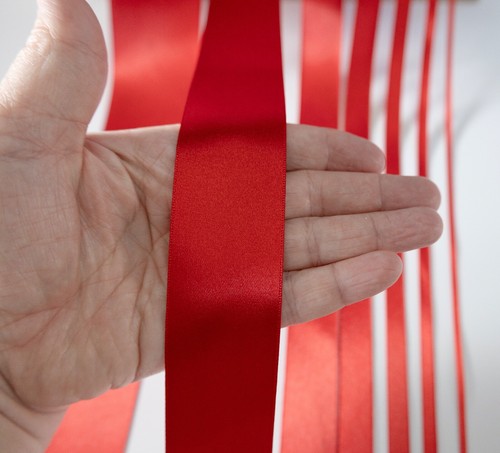 Red double sided satin ribbon, no 15 Christmas trim for weddings, anniversary - Picture 9 of 21