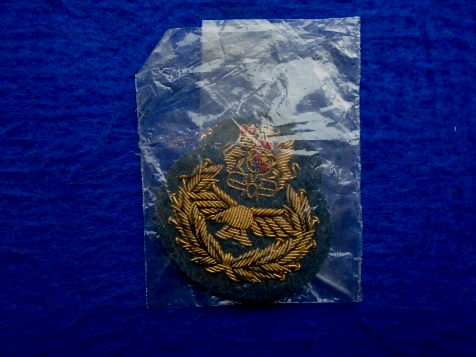 Picture 1 of 3