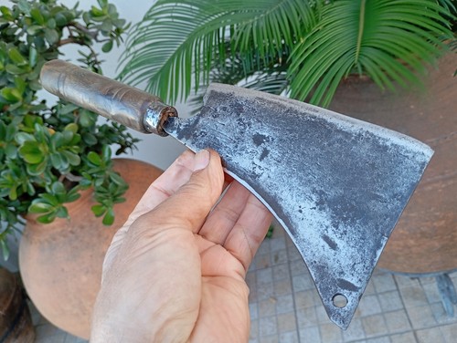 Antique Meat Farm or Butcher Tool in Carbon Steel Knife Very Sharp Cleaver - Picture 11 of 17