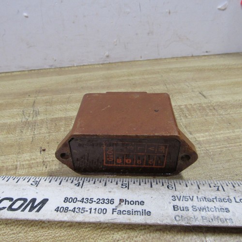 CAPACITOR TRANSMITTING MICA 40 70 100 200 390 pF .0015 .005 .01 .015 .05 uF . - Picture 82 of 210