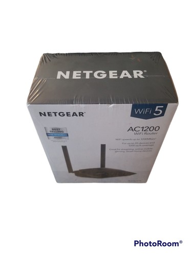 NETGEAR Ac1200 Dual Band WiFi Router Model R6120 - Picture 11 of 12