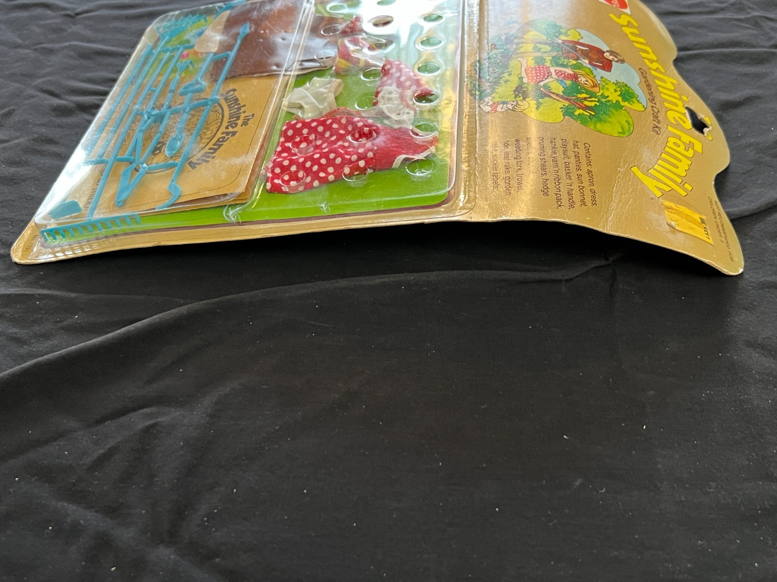 Picture 4 of 5