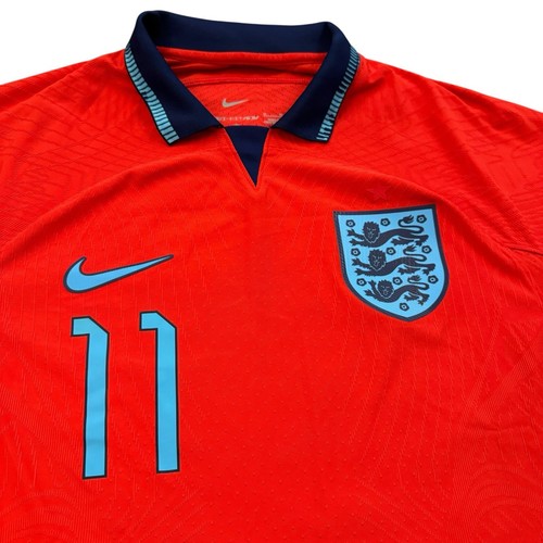 Nike England Dri-Fit Adv 2022 Visitante Copa Mundial #11 Edición Jugador Talla Mediana - Imagen 2 de 17