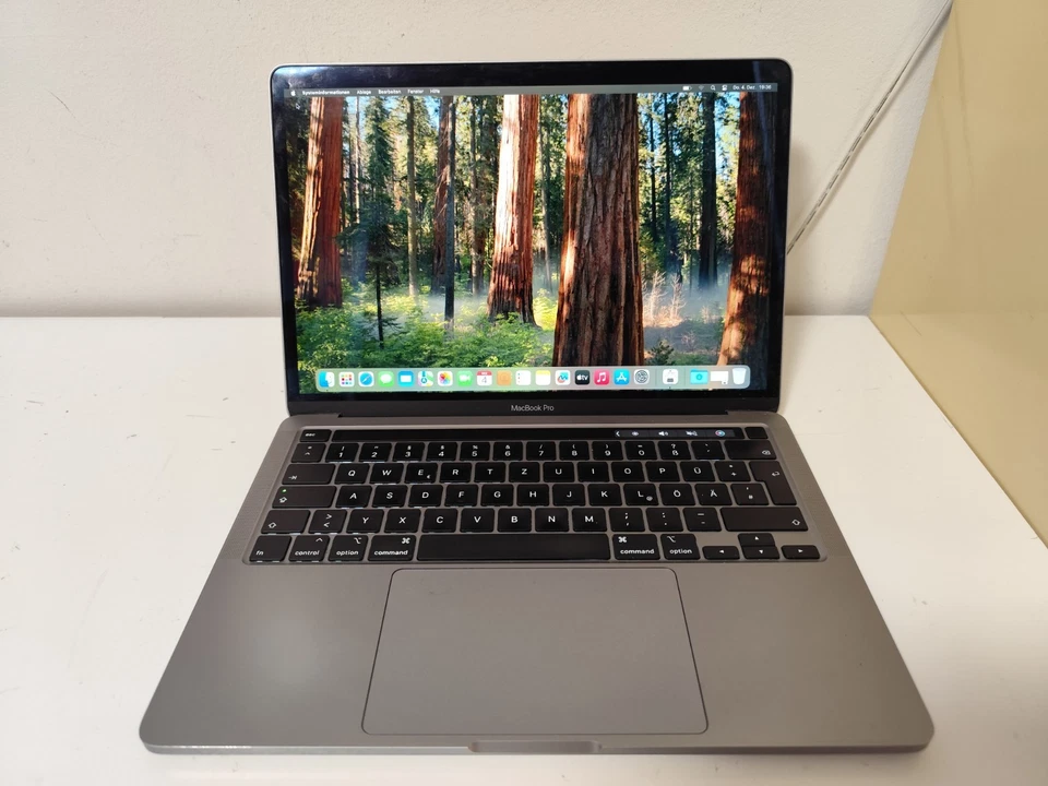 Apple MacBook Pro 13" 2020 · i5 · 8GB · 250GB, Foto 1 von 5