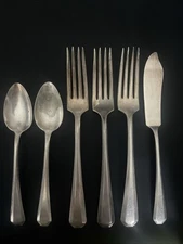 1917 Wm Rogers Lincoln Pattern Silverplate Flatware Set – Antique 5 Piece