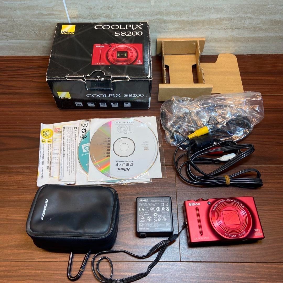 Nikon COOLPIX S8200 16.1MP Digital Camera - Black (S8200