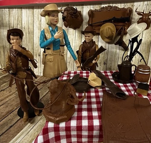 Vintage Marx Best of the West Jane West and Jamie West. & Jay West Figures